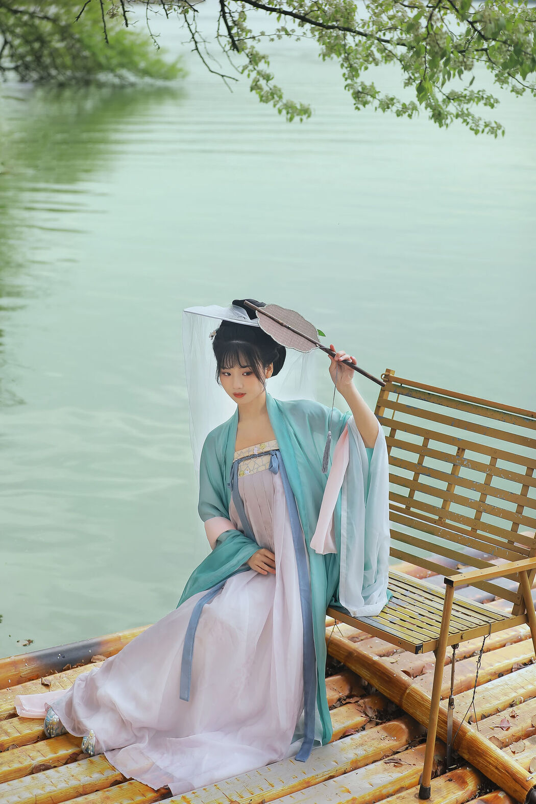 YiTuYu艺图语 Vol.7164 Zhou Zhou Ay