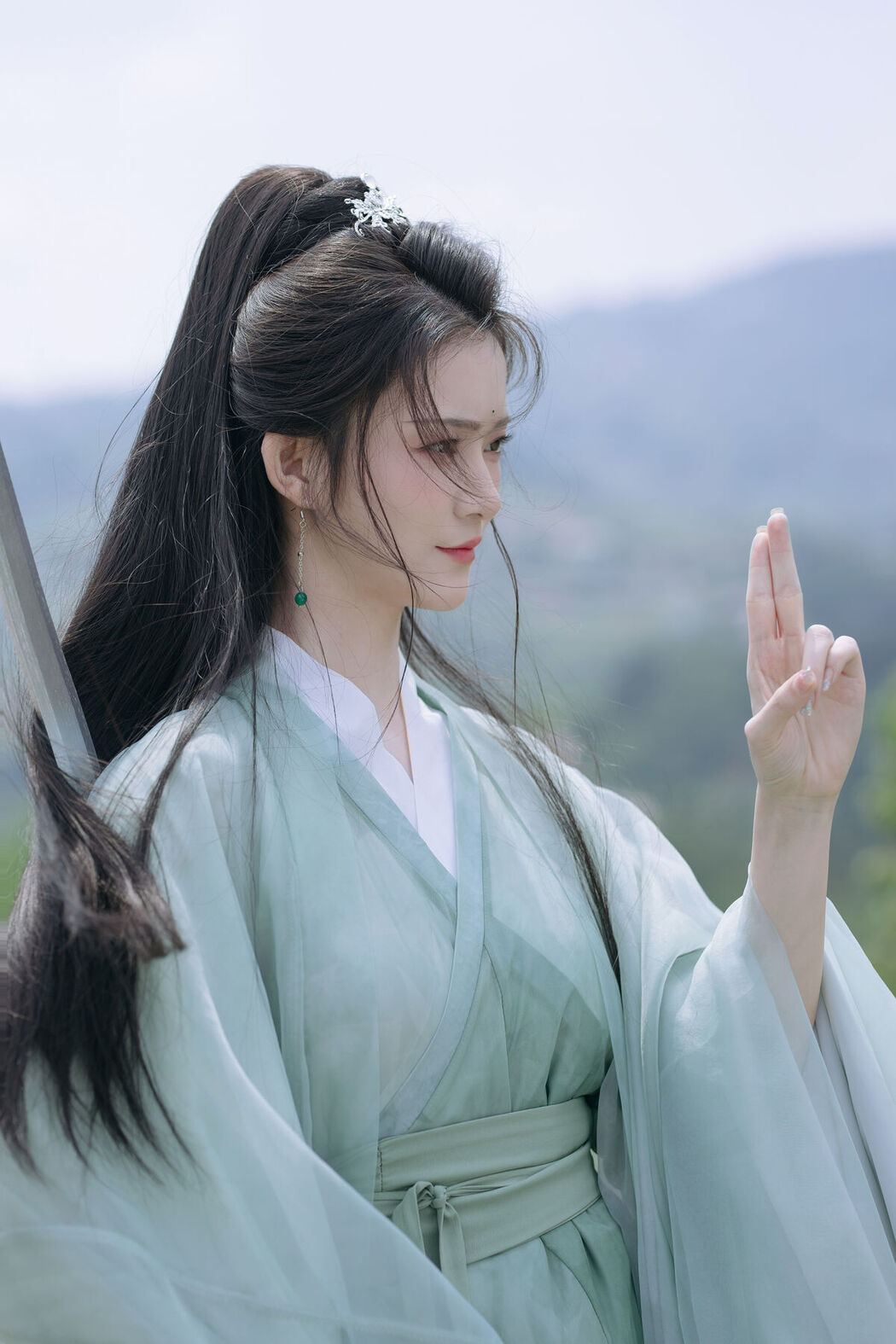 YiTuYu艺图语 Vol.7240 Xin Yu