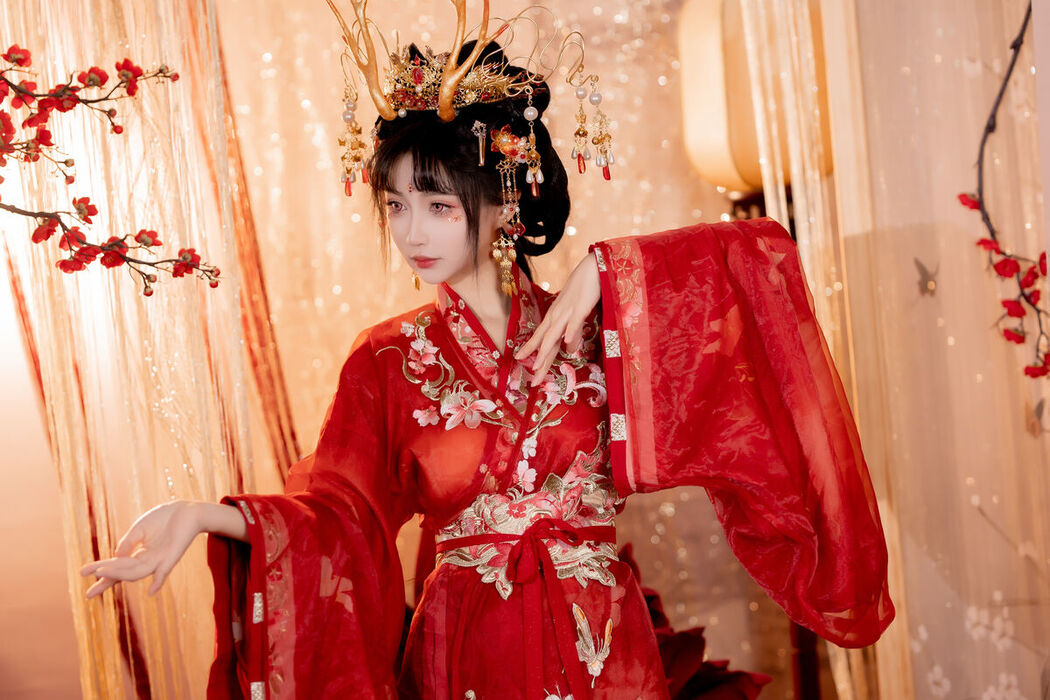 YiTuYu艺图语 Vol.7222 Qi Luo Sheng De Xiao Su Su