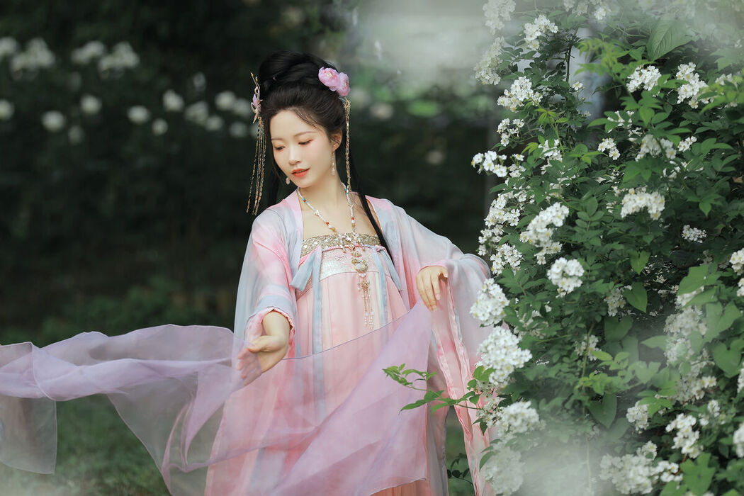 YiTuYu艺图语 Vol.7296 Tian Tian