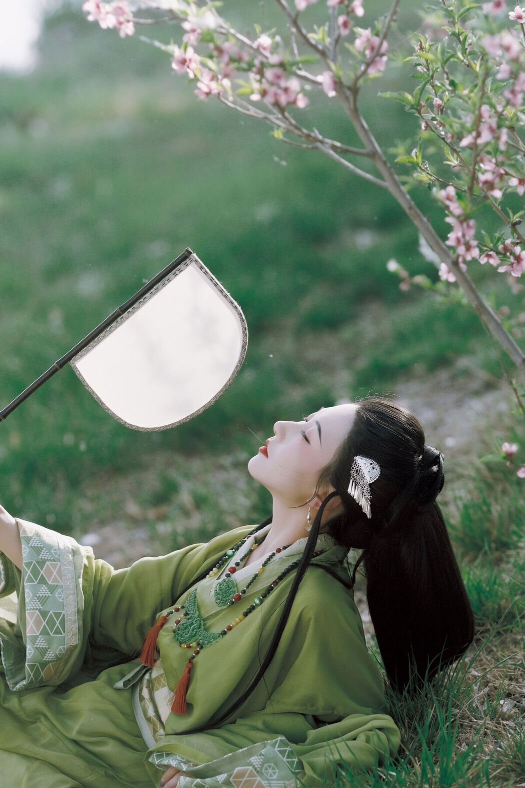 YiTuYu艺图语 Vol.7287 Xiao Bei Ke Qing Bu Yao Fang Qi