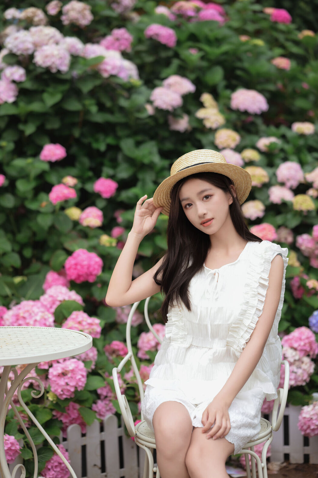 YiTuYu艺图语 Vol.7203 Yu Er