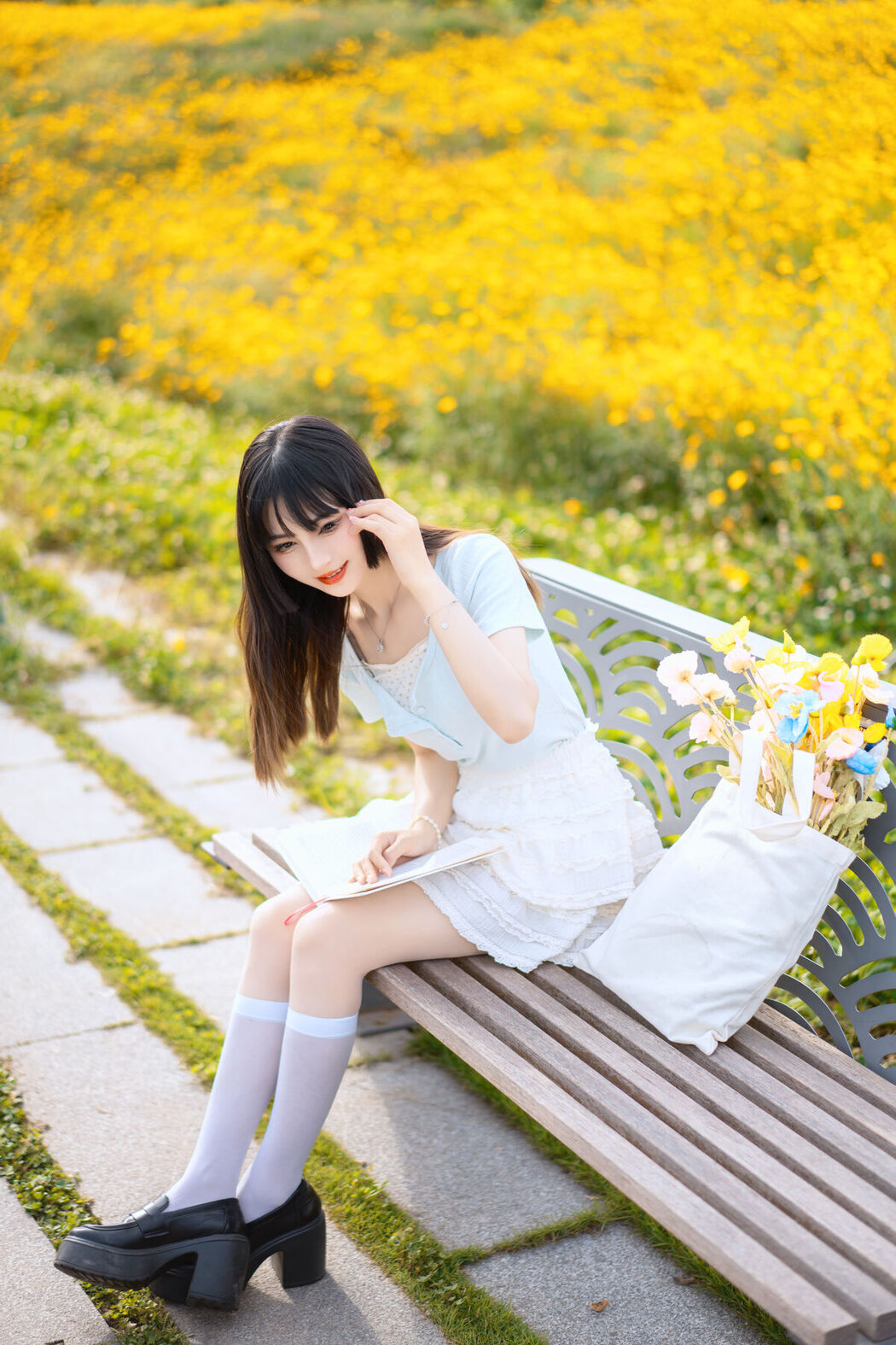 YiTuYu艺图语 Vol.7181 Qian Luo Nai You