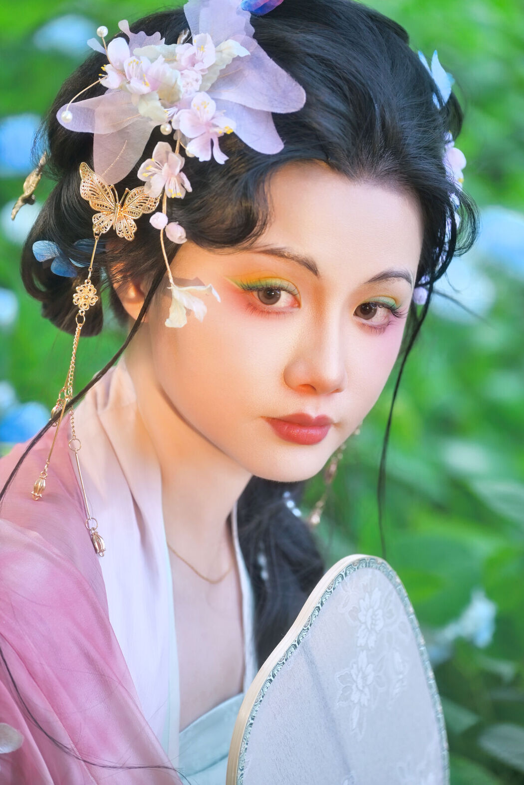 YiTuYu艺图语 Vol.7172 Yi Zhi Tou Lan De Li Li