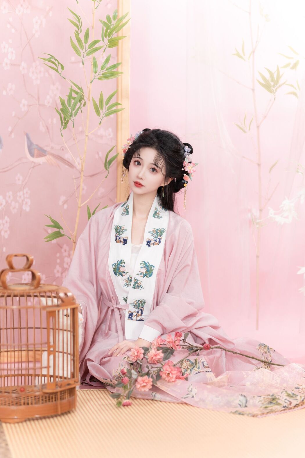 YiTuYu艺图语 Vol.7149 Qi Luo Sheng De Xiao Su Su