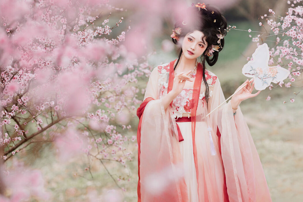 YiTuYu艺图语 Vol.7188 Lu Lu Haley