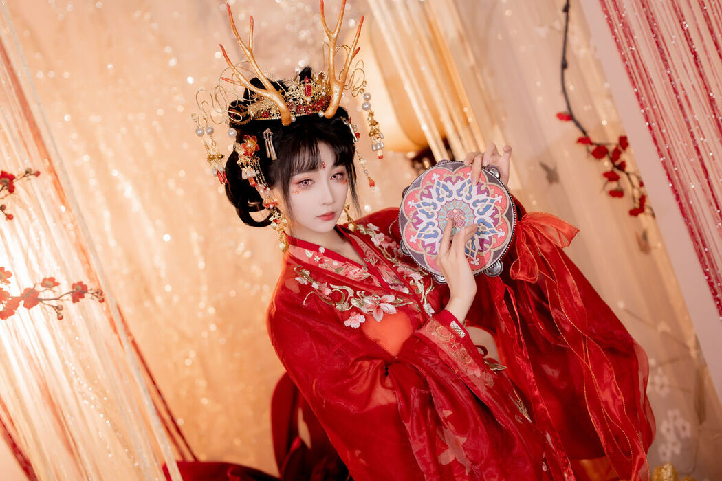 YiTuYu艺图语 Vol.7222 Qi Luo Sheng De Xiao Su Su