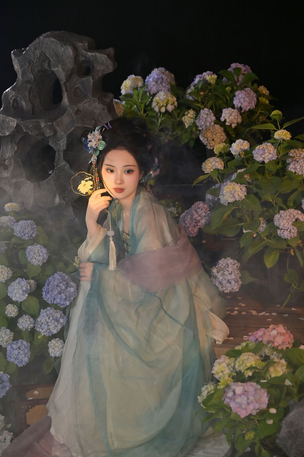 YiTuYu艺图语 Vol.7159 Nashi Tu Shiro
