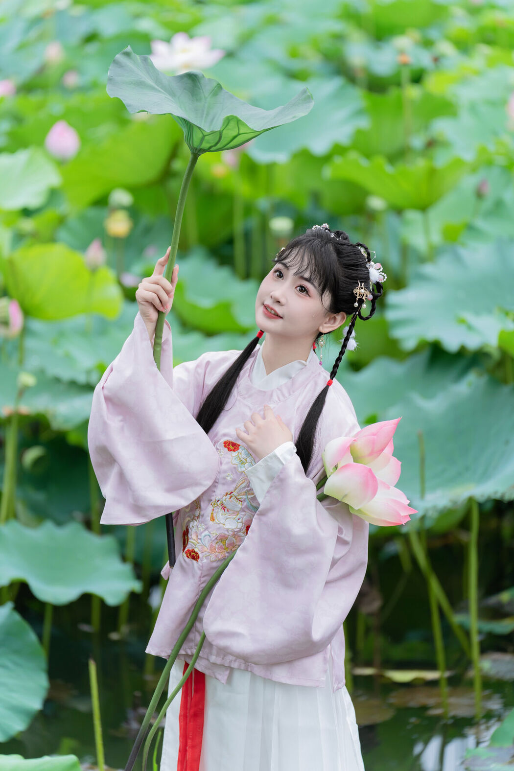 YiTuYu艺图语 Vol.7235 Jiao Yi Zhi Sui Sui