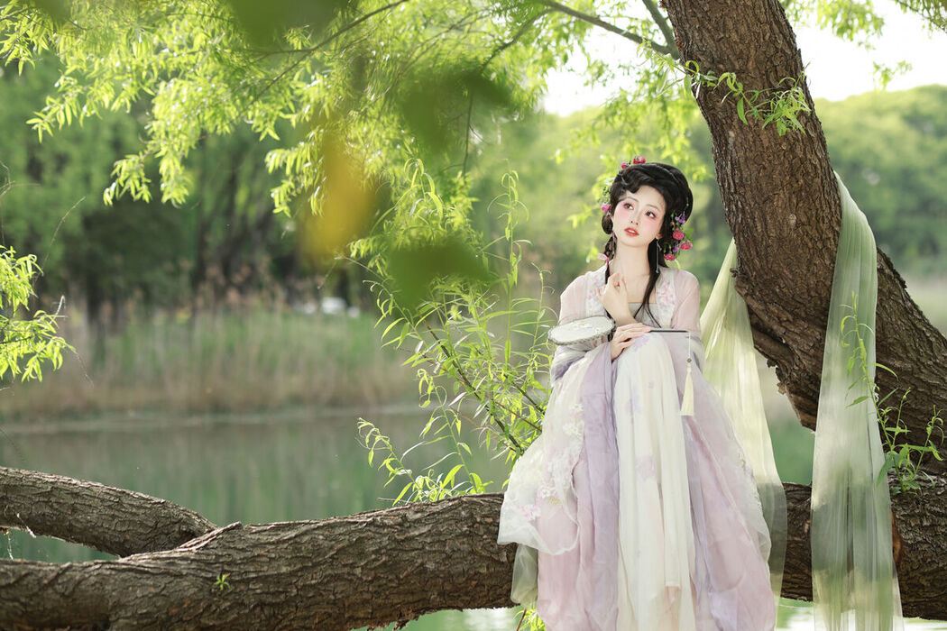 YiTuYu艺图语 Vol.7182 Xiao Yang Ai Gan Fan
