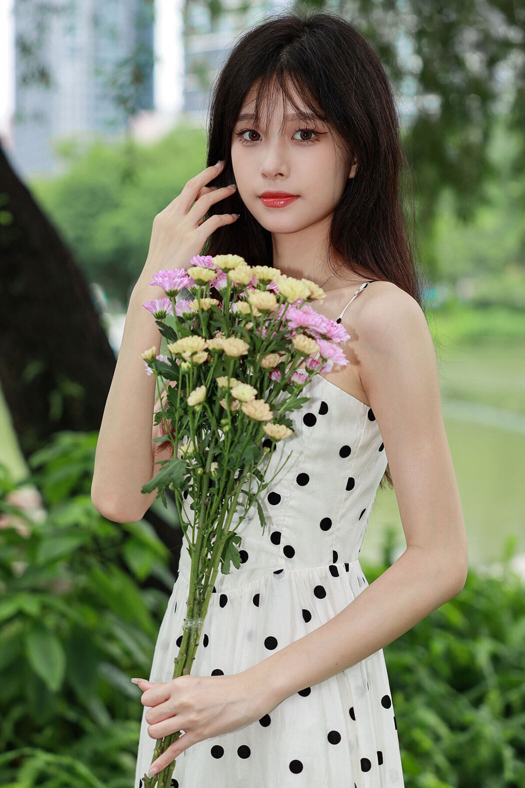 YiTuYu艺图语 Vol.7307 Xiao Le Ge Fei Xiang Cover Photo
