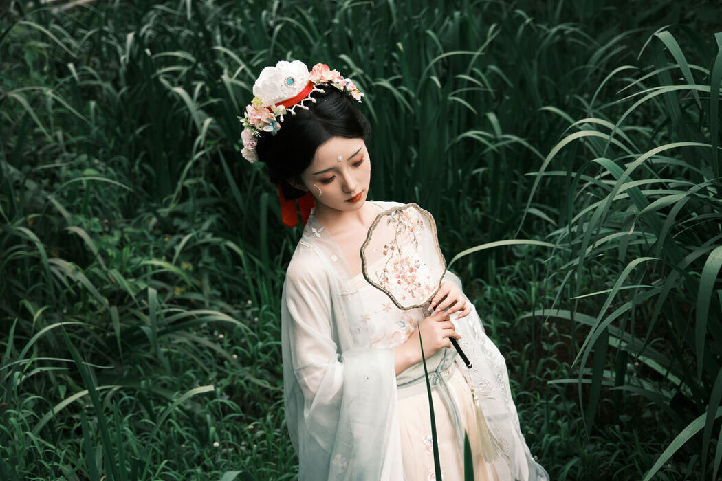 YiTuYu艺图语 Vol.7316 Min Zui Xiao Mo Xuan