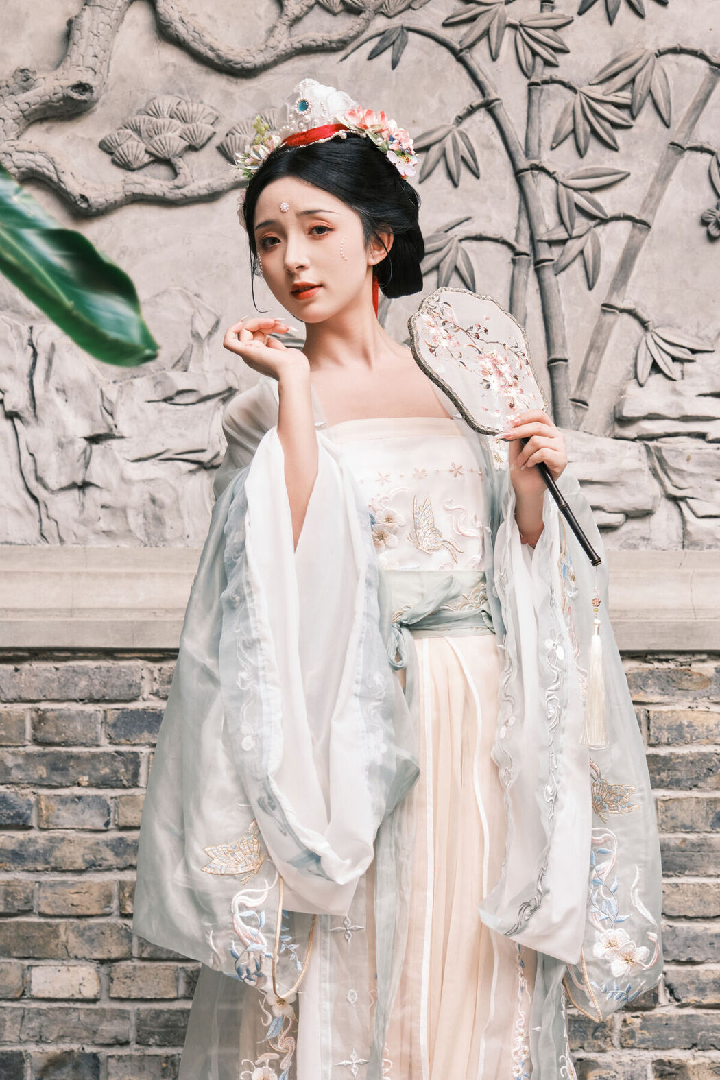 YiTuYu艺图语 Vol.7316 Min Zui Xiao Mo Xuan