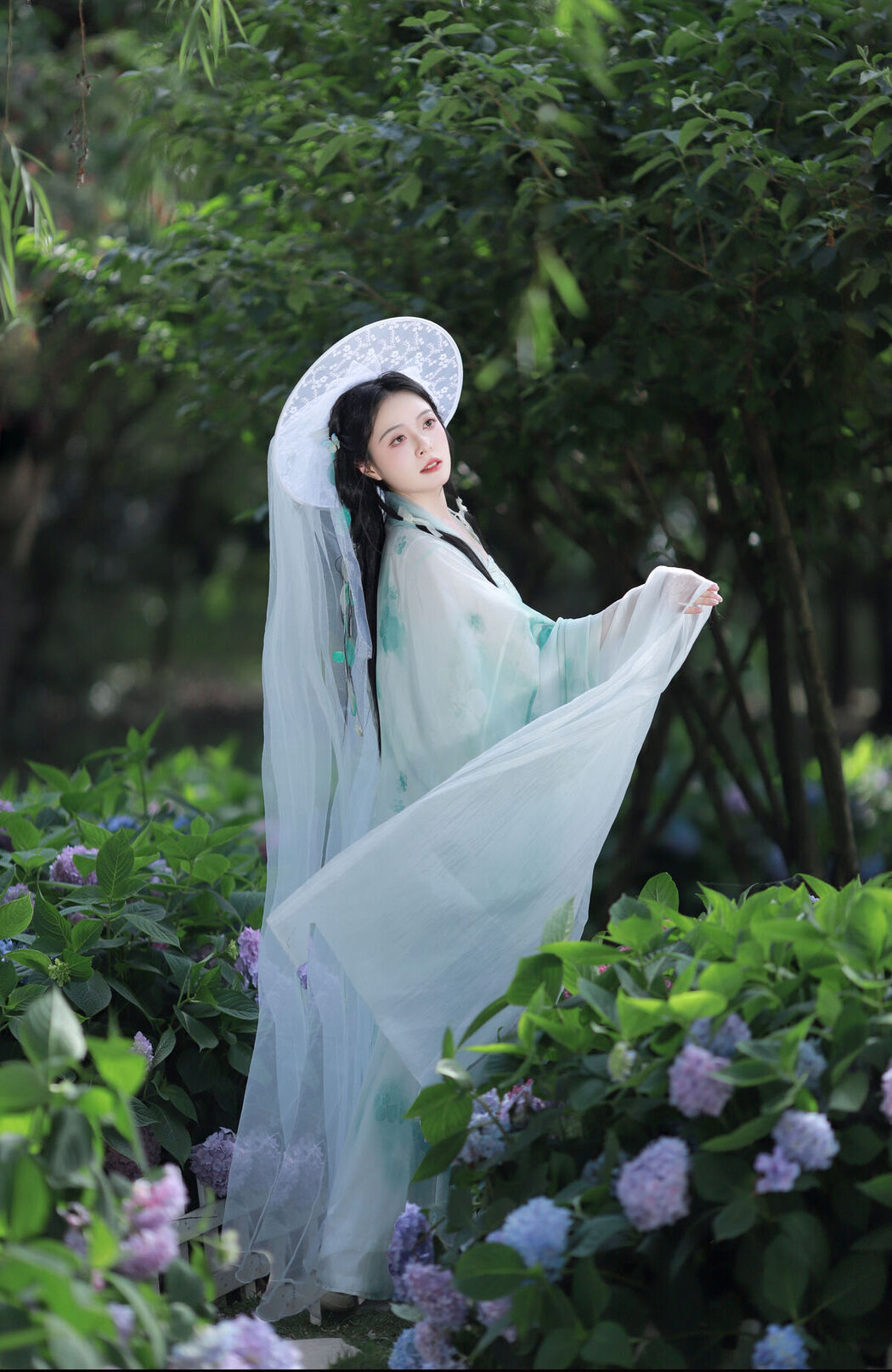 YiTuYu艺图语 Vol.7327 Sui Sui Ru Yi