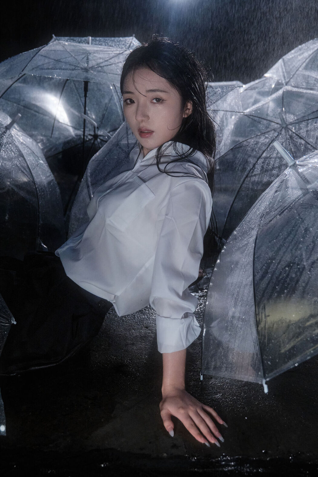 YiTuYu艺图语 Vol.7306 Min Zui Xiao Mo Xuan