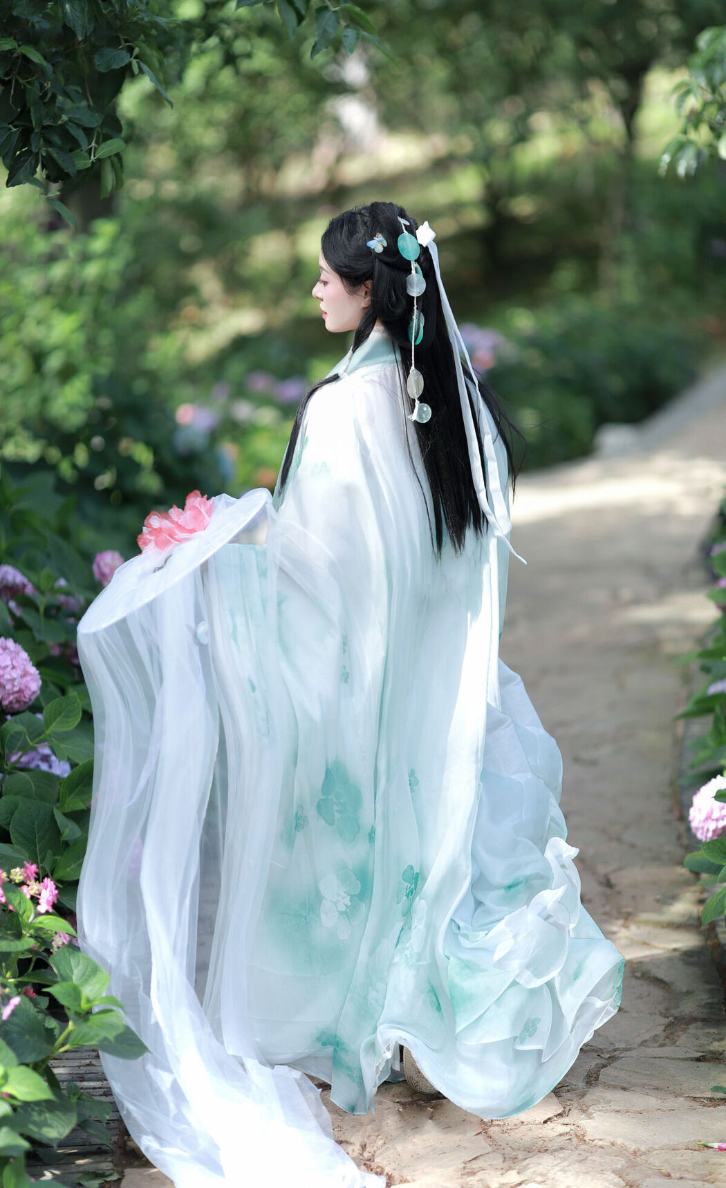 YiTuYu艺图语 Vol.7327 Sui Sui Ru Yi