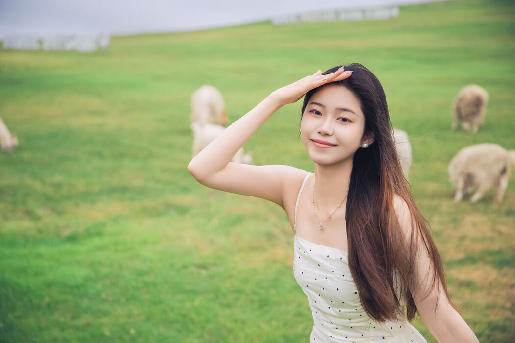 YiTuYu艺图语 Vol.7332 Fei Tian Xiao Mo Nu