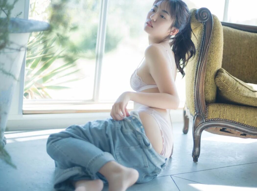 JP Toyoda Runa 豊田ルナ – 無邪気な熱視線 Vol.1 (56P)