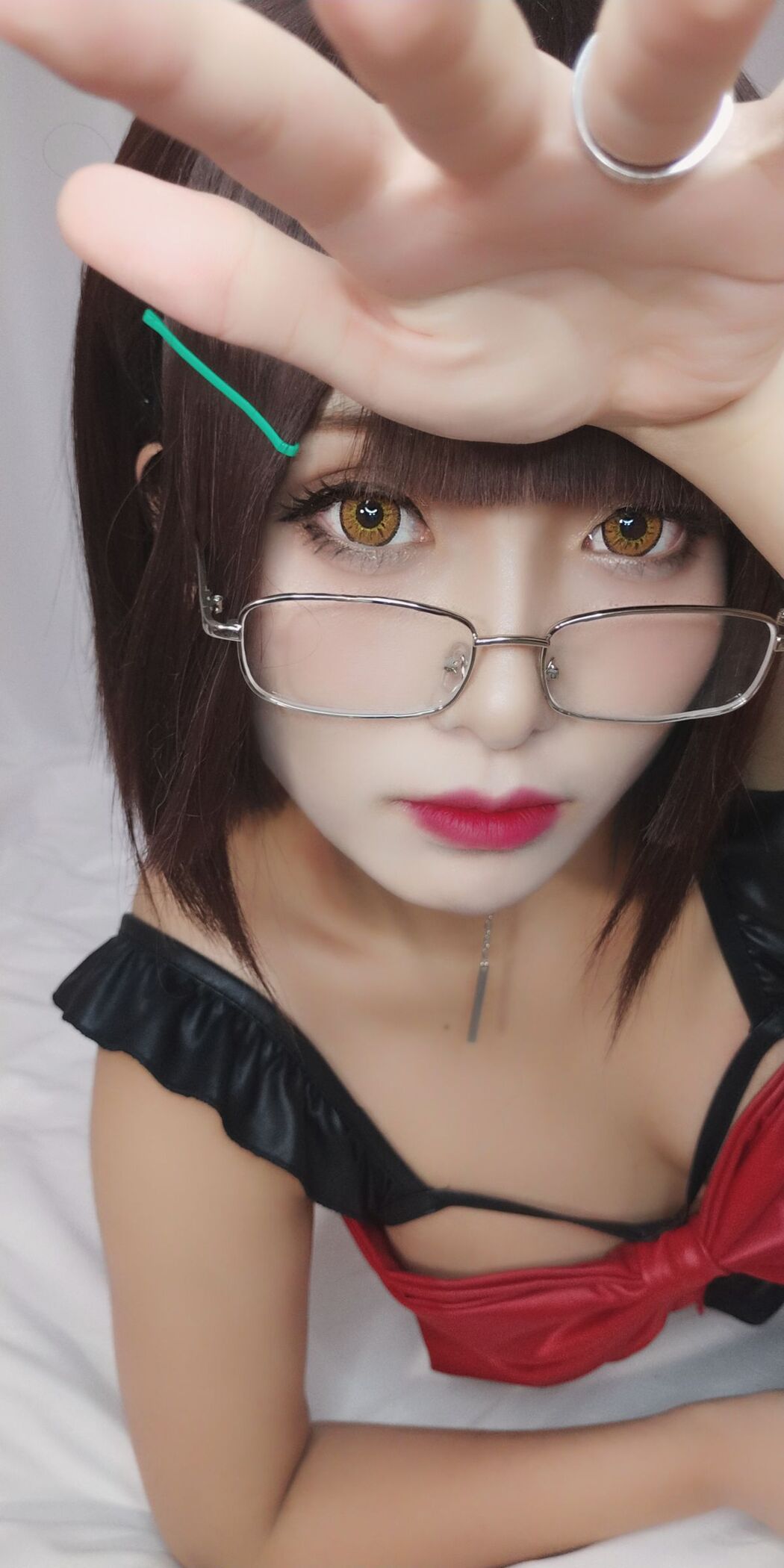 Coser@洛璃LoLiSAMA &#8211; 红色蝴蝶的妹妹 Part2 (50P)