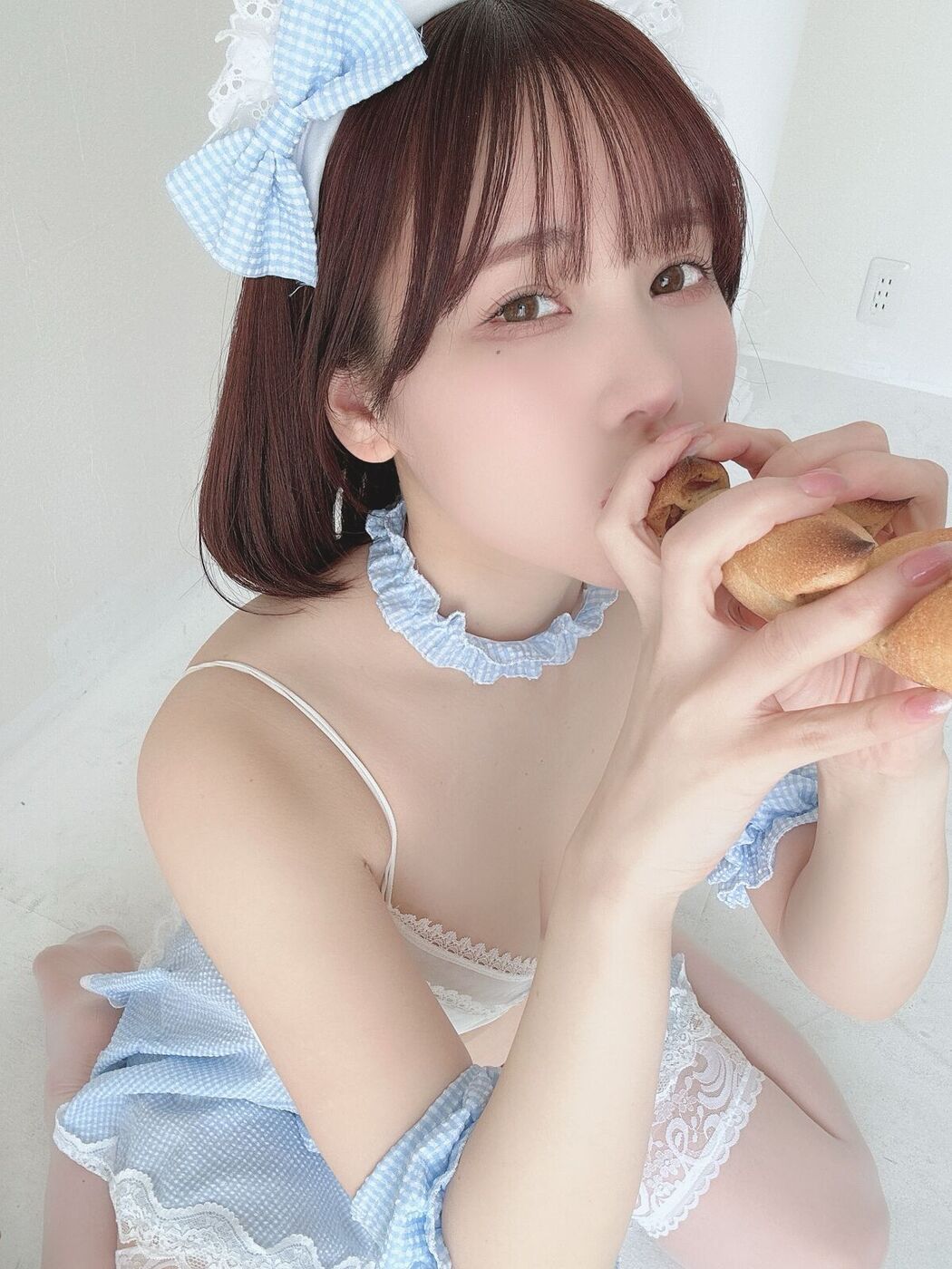 Coser@けん研 けんけん &#8211; Fantia 2024.08 写真合集 Part01 (66P &#8211; 4V)
