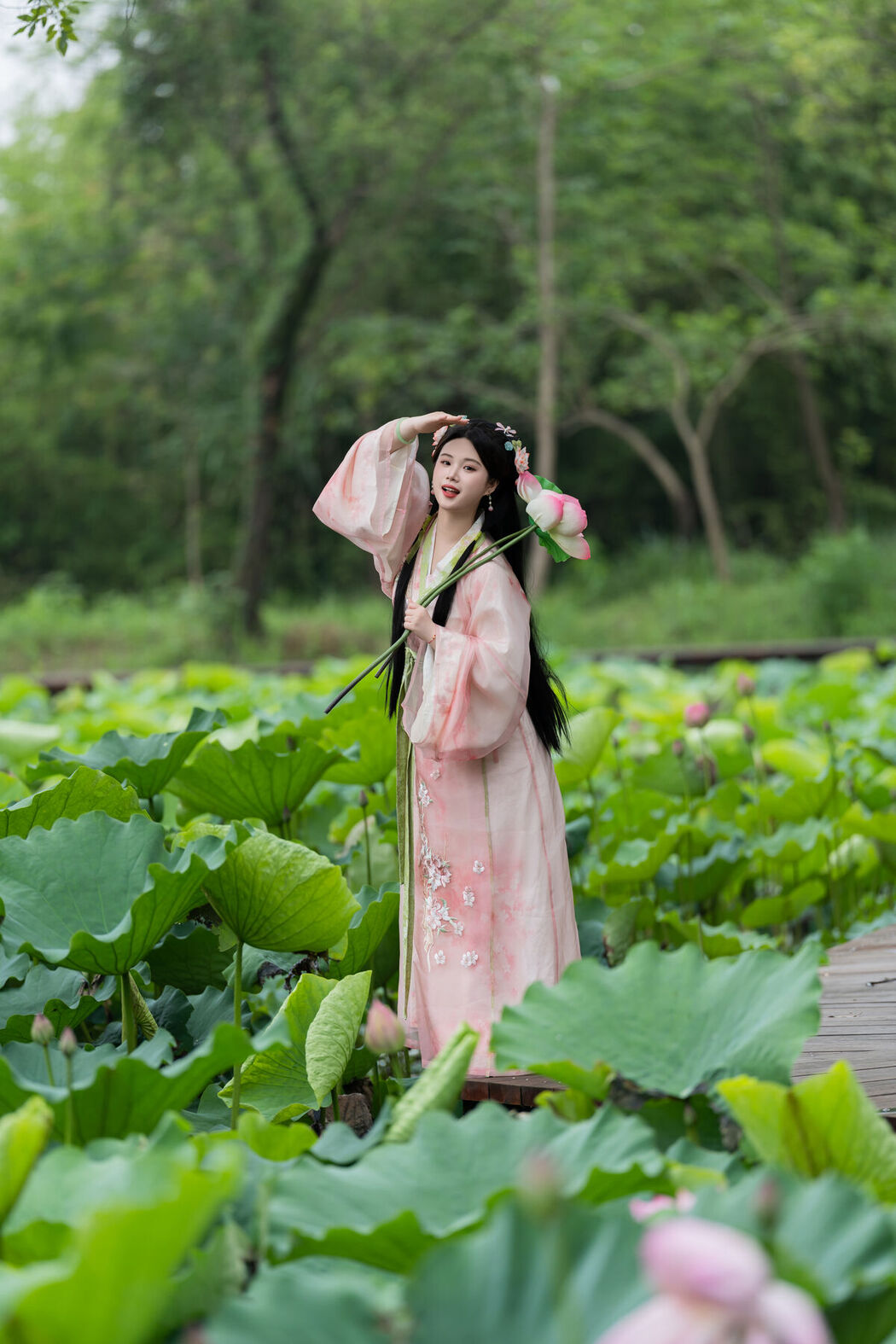 YiTuYu艺图语 Vol.7333 Xi Gua