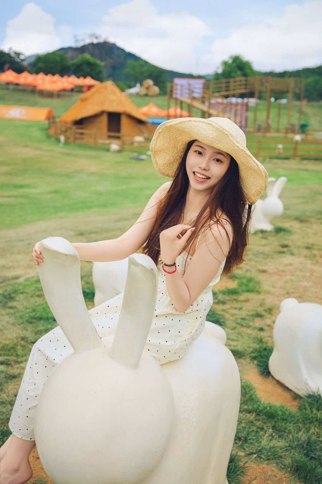 YiTuYu艺图语 Vol.7332 Fei Tian Xiao Mo Nu