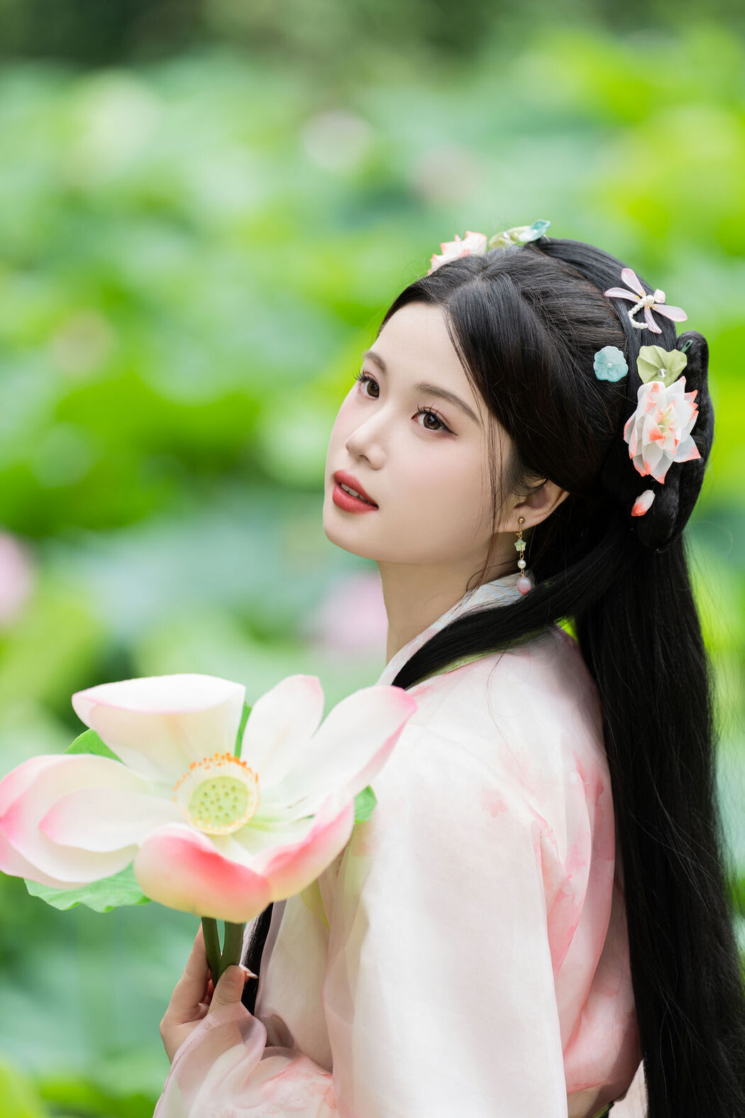 YiTuYu艺图语 Vol.7333 Xi Gua