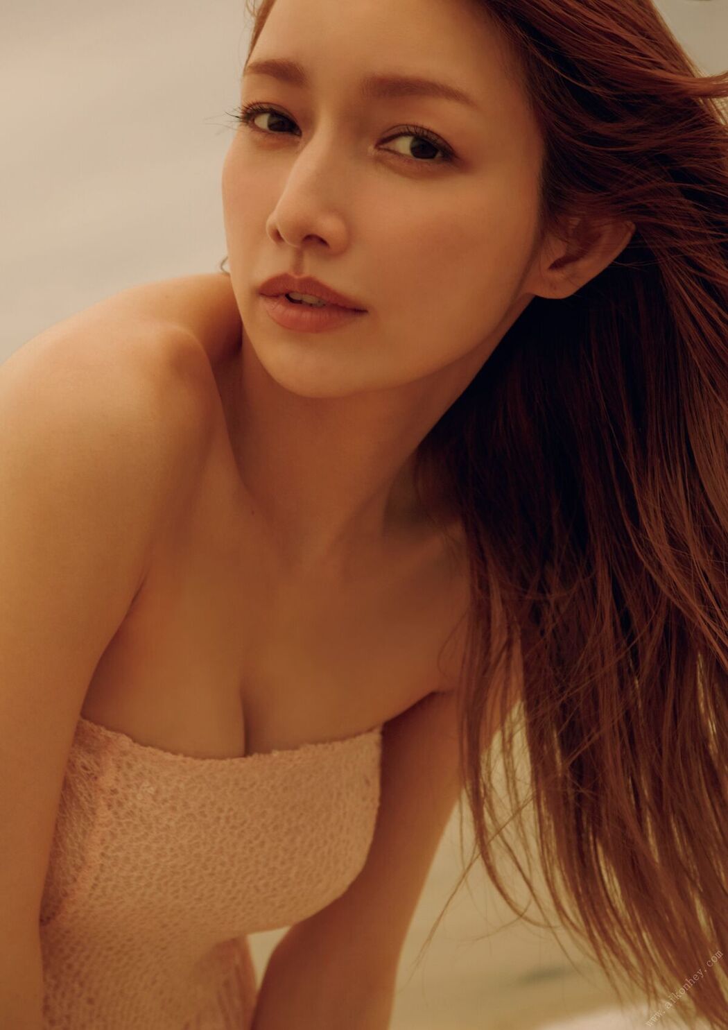 JP Maki Goto 後藤真希 – 電子版だけの特典カット付き 後藤真希 写真集 flos Part02 (70P)