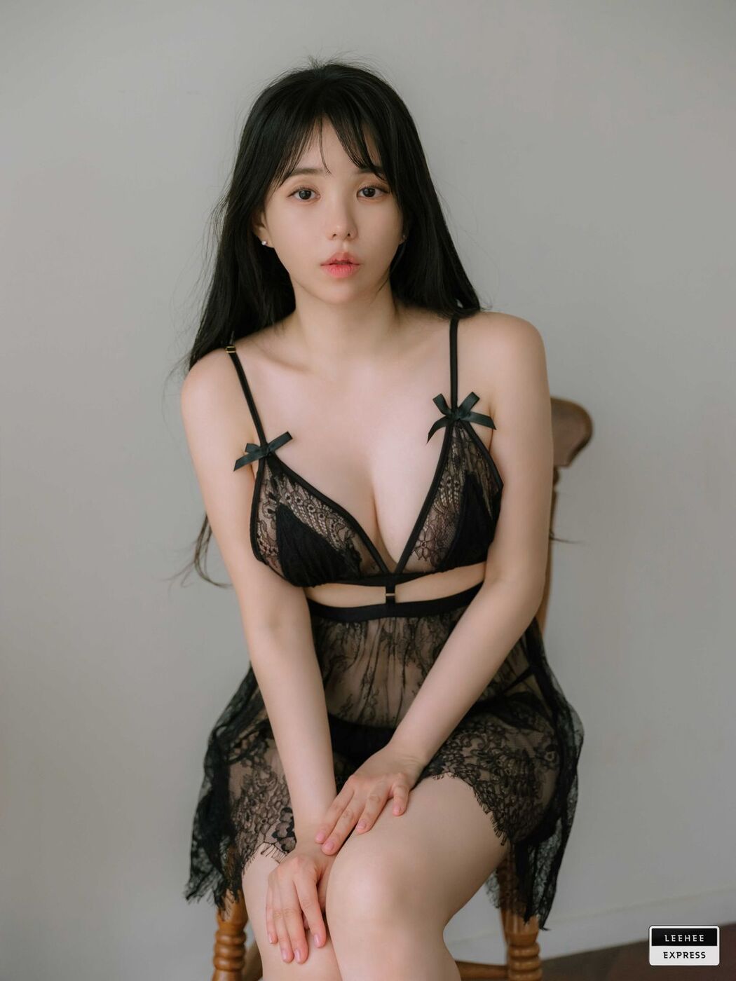 LE LEBE-161 Yuri 유리 (66P)