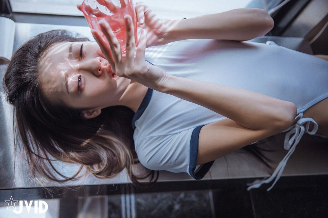 JVID Yan Yan 妍妍 Angel – 靈活的舌頭妍妍 Part01 (75P – 2V)