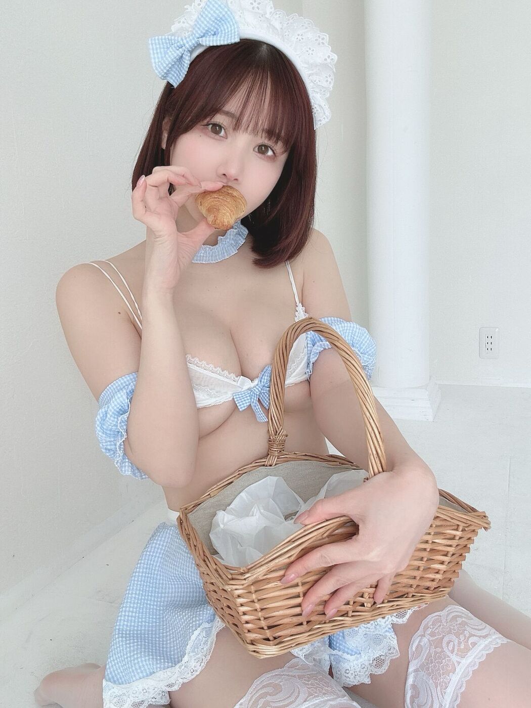 Coser@けん研 けんけん &#8211; Fantia 2024.08 写真合集 Part01 (66P &#8211; 4V)