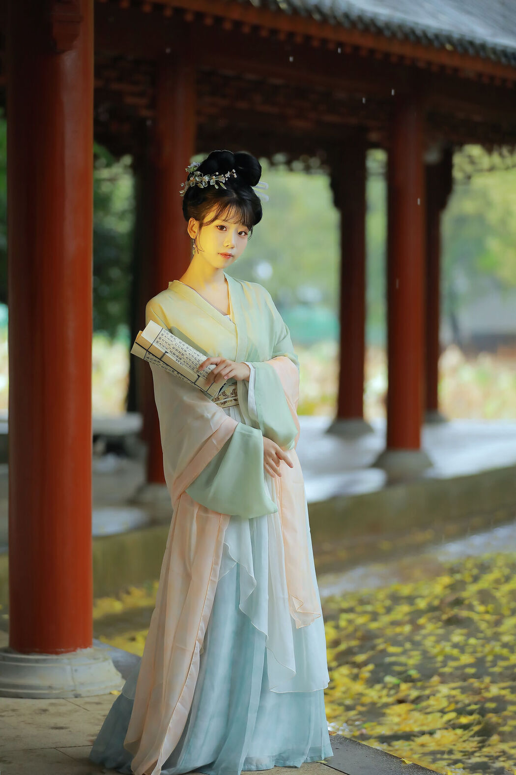 YiTuYu艺图语 Vol.7331 Zhou Zhou Ay