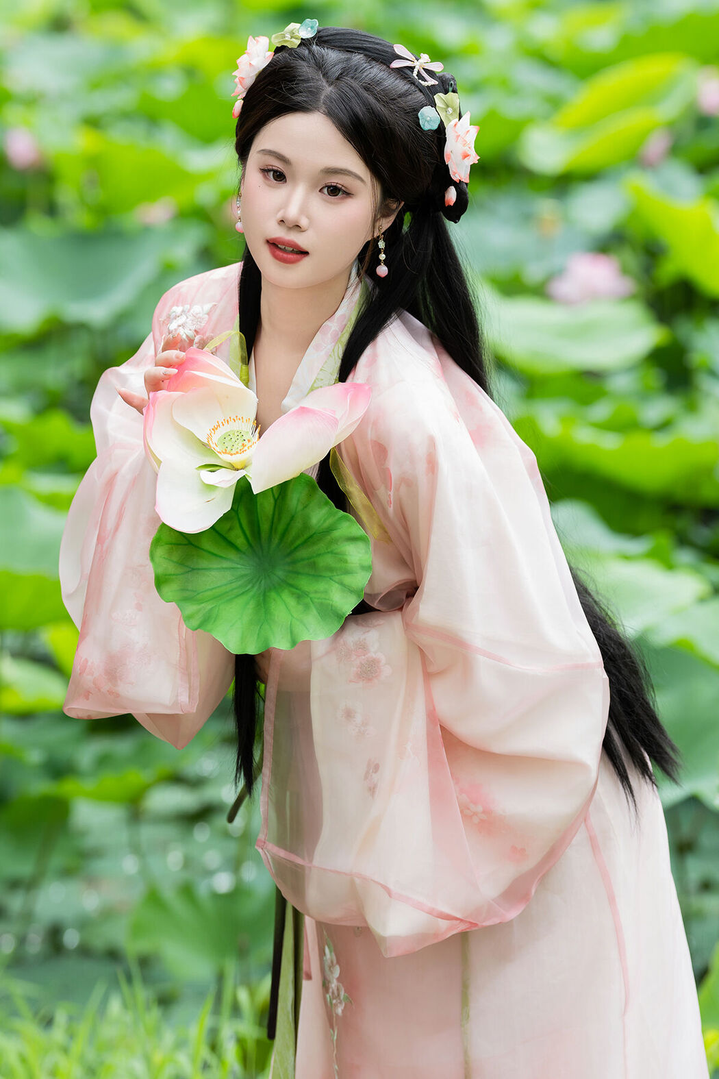 YiTuYu艺图语 Vol.7333 Xi Gua Cover Photo