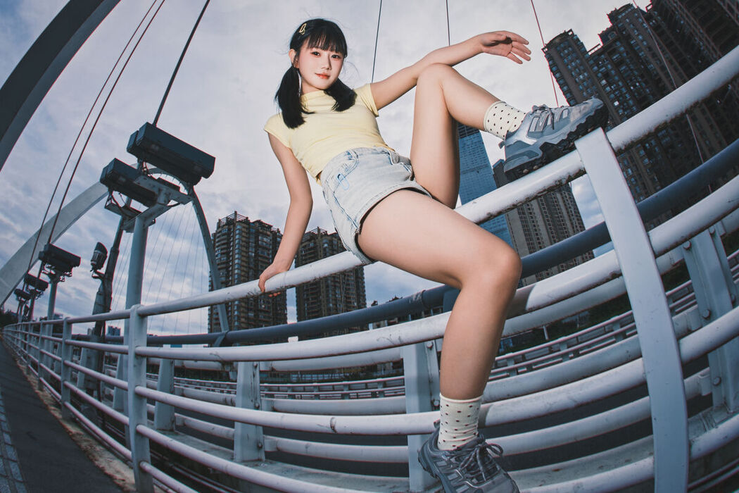 YiTuYu艺图语 Vol.7479 Rou Song Bao