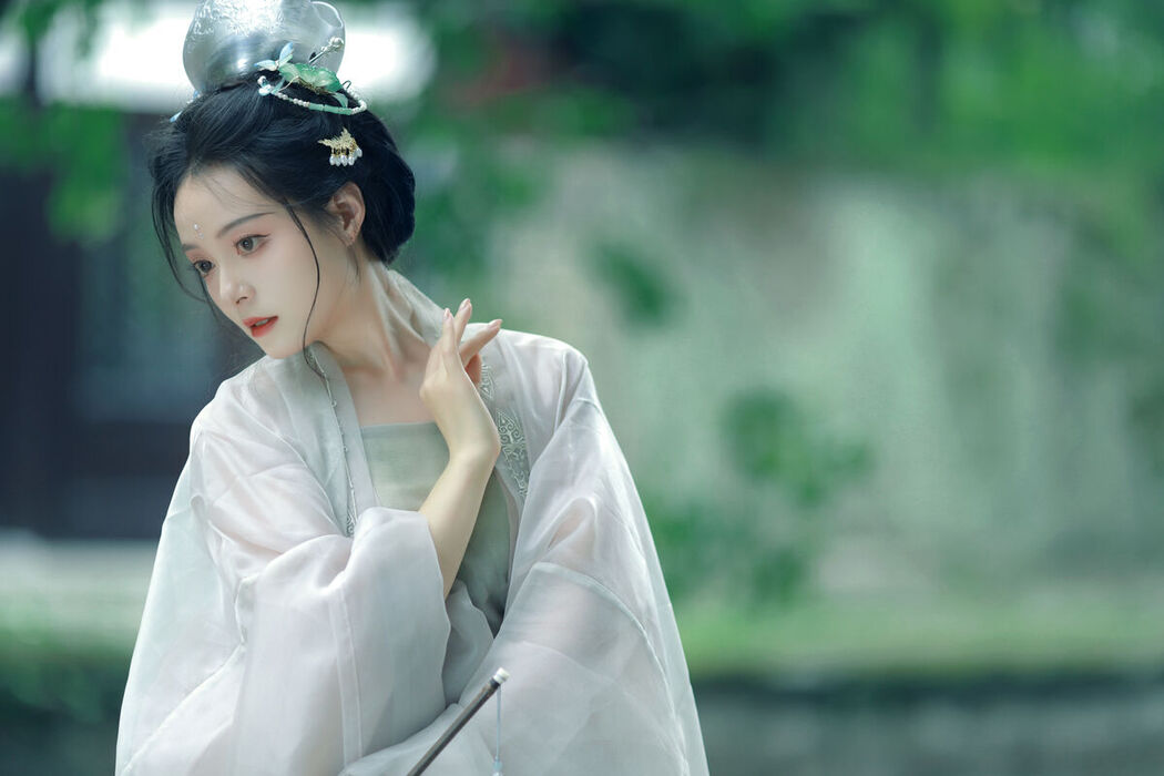 YiTuYu艺图语 Vol.7490 Sui Sui Ru Yi