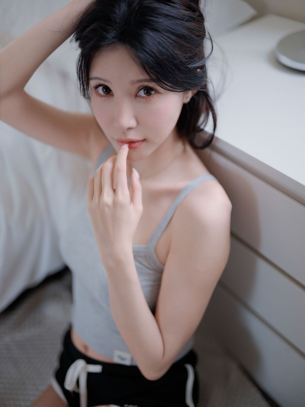 YiTuYu艺图语 Vol.7369 Qiu Qiu
