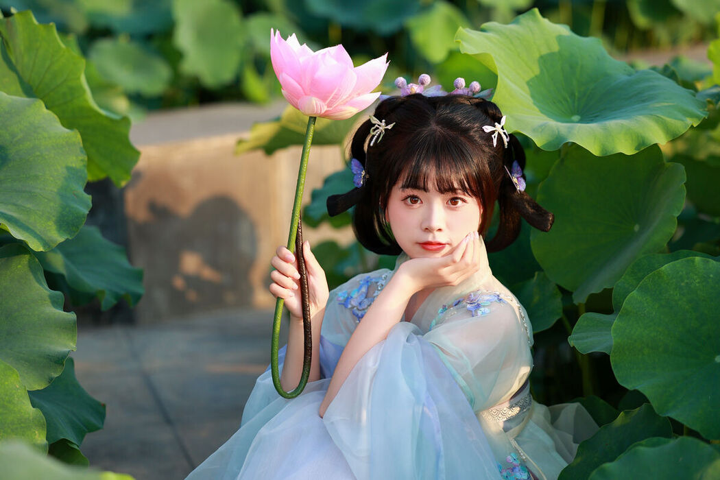 YiTuYu艺图语 Vol.7404 Yi Ming