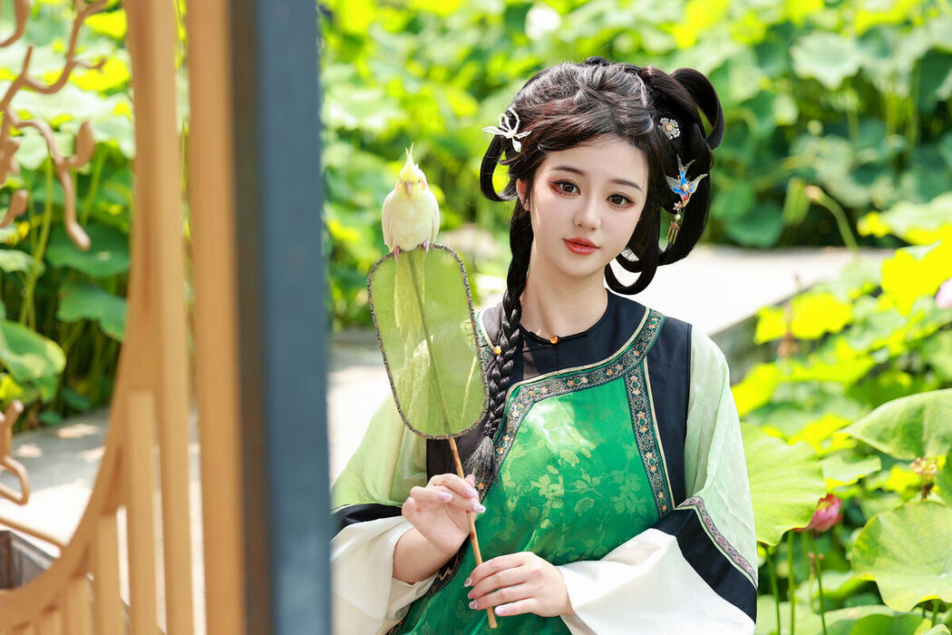YiTuYu艺图语 Vol.7399 Bu Ke Ai De He He Miao