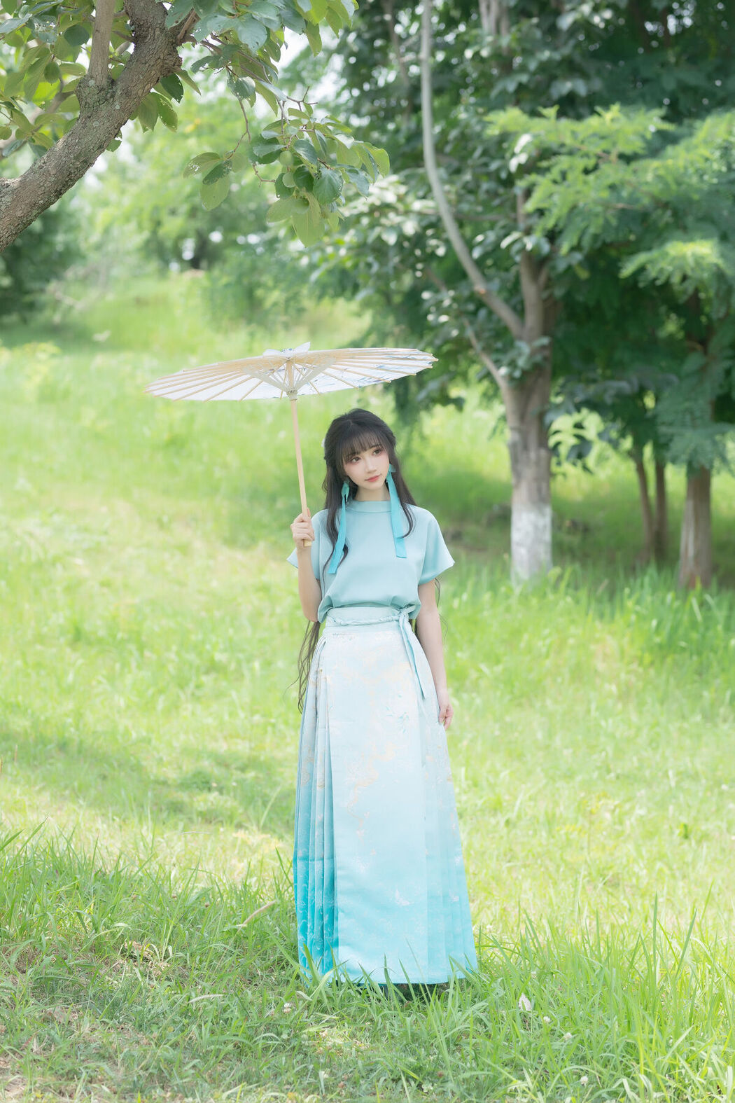 YiTuYu艺图语 Vol.7406 Qi Luo Sheng De Xiao Su Su