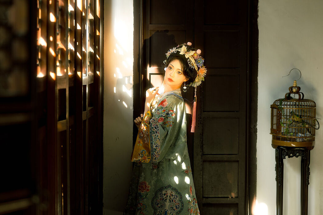 YiTuYu艺图语 Vol.7346 Yue Yue Er Yu Shi