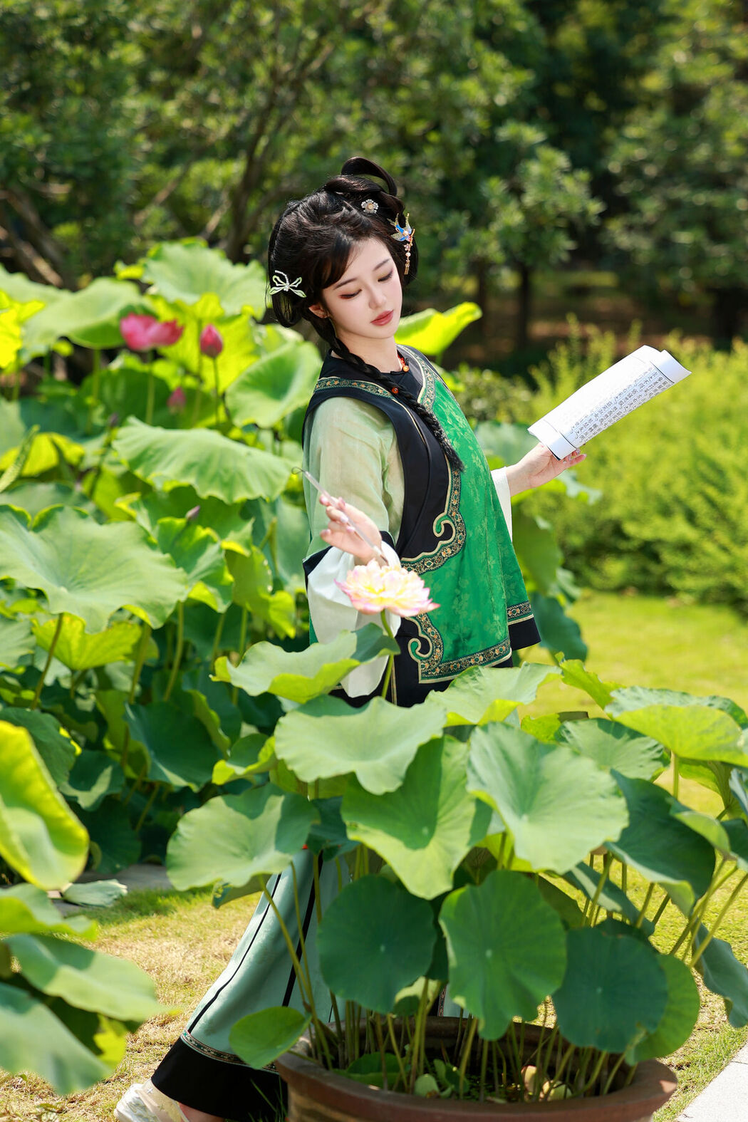 YiTuYu艺图语 Vol.7399 Bu Ke Ai De He He Miao