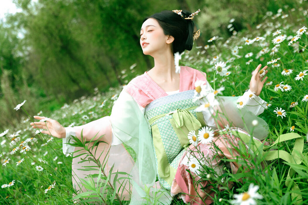 YiTuYu艺图语 Vol.7455 Leng Ku Wang Ye