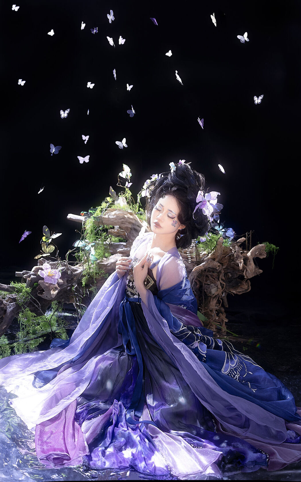 YiTuYu艺图语 Vol.7493 Yue Yue Er Yu Shi