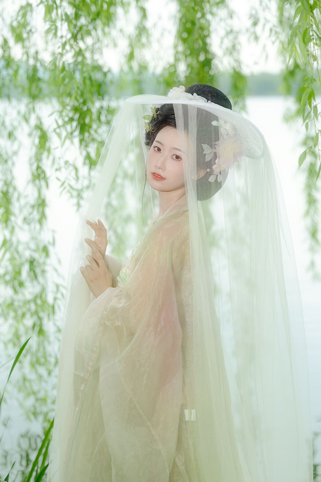 YiTuYu艺图语 Vol.7473 Zhi Shi