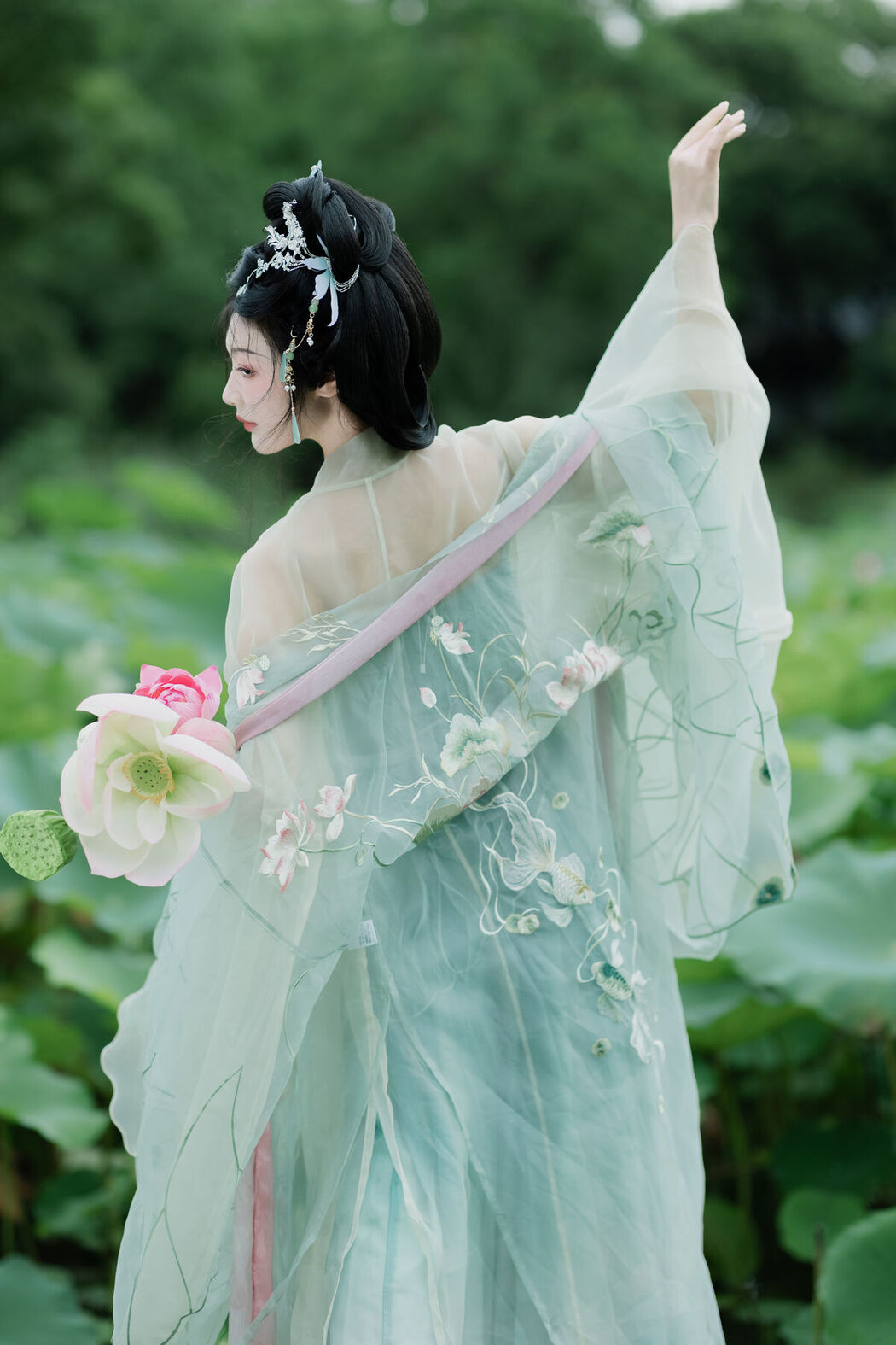 YiTuYu艺图语 Vol.7508 Zhuang Zi Qing