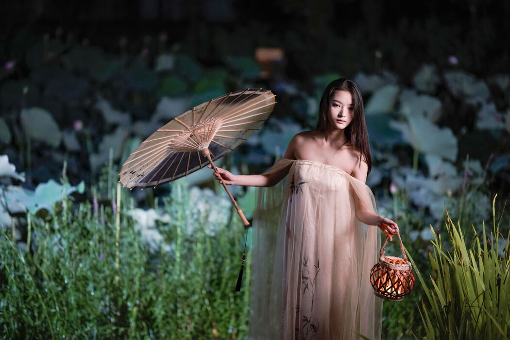 YiTuYu艺图语 Vol.7412 Yu Yan Jia