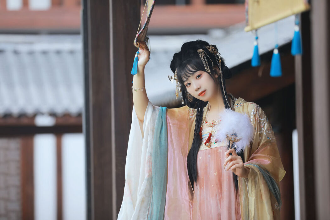 YiTuYu艺图语 Vol.7379 Zhou Zhou Ay