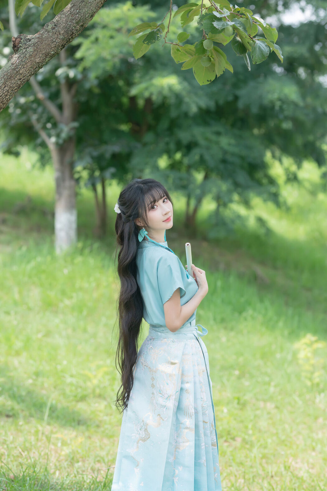 YiTuYu艺图语 Vol.7406 Qi Luo Sheng De Xiao Su Su