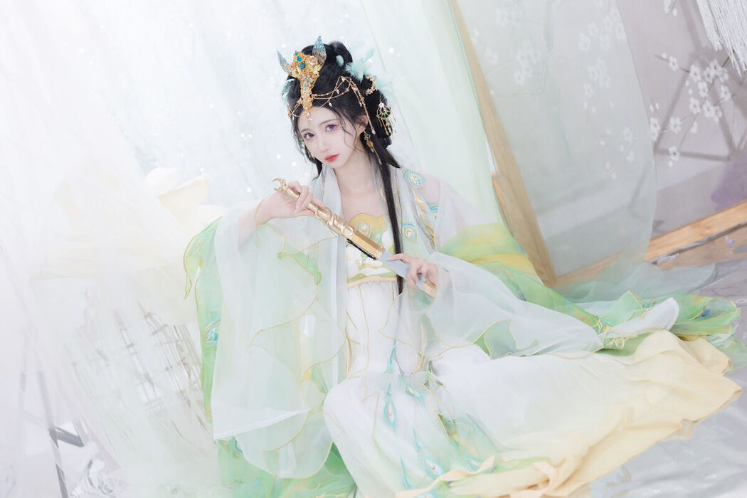 YiTuYu艺图语 Vol.7394 Qi Luo Sheng De Xiao Su Su