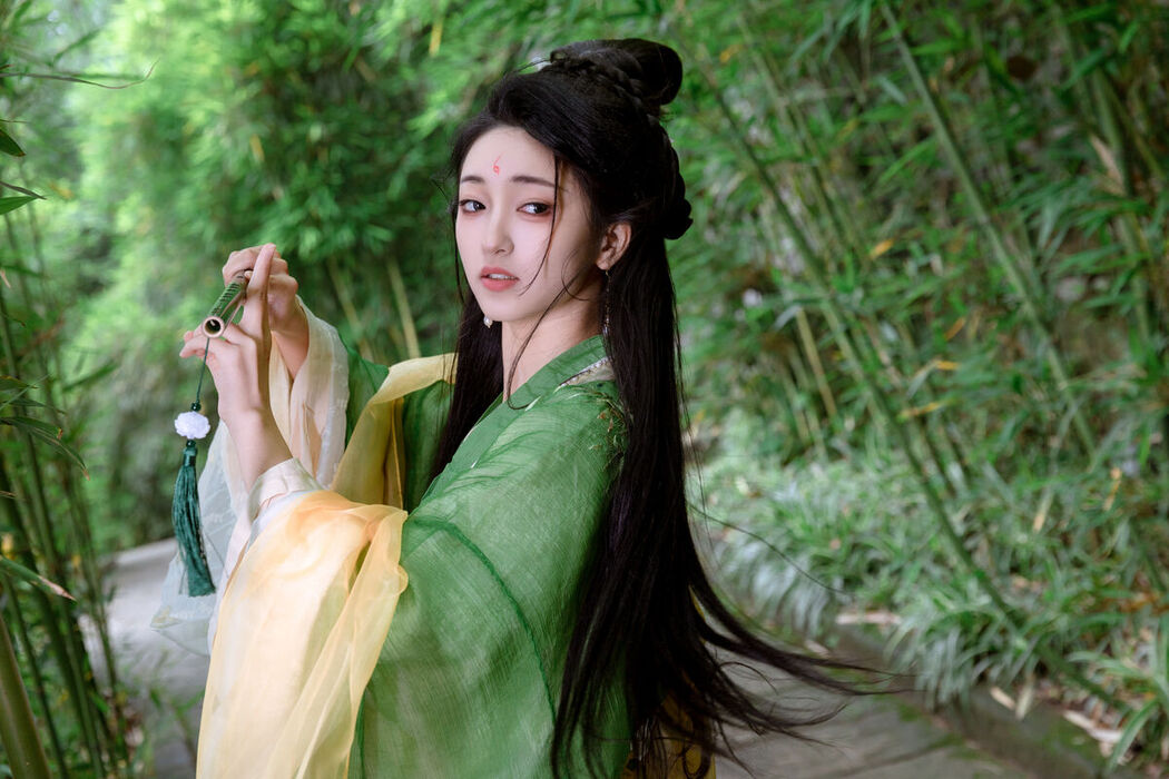 YiTuYu艺图语 Vol.7441 Leng Ku Wang Ye